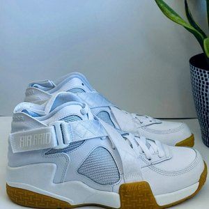 Nike Air Raid White/Gum Mens Shoes Size 8 DJ5974-100 Box Damage